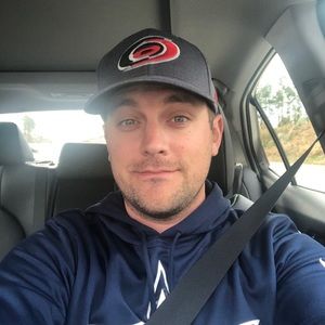 Meet your Posher, Zac